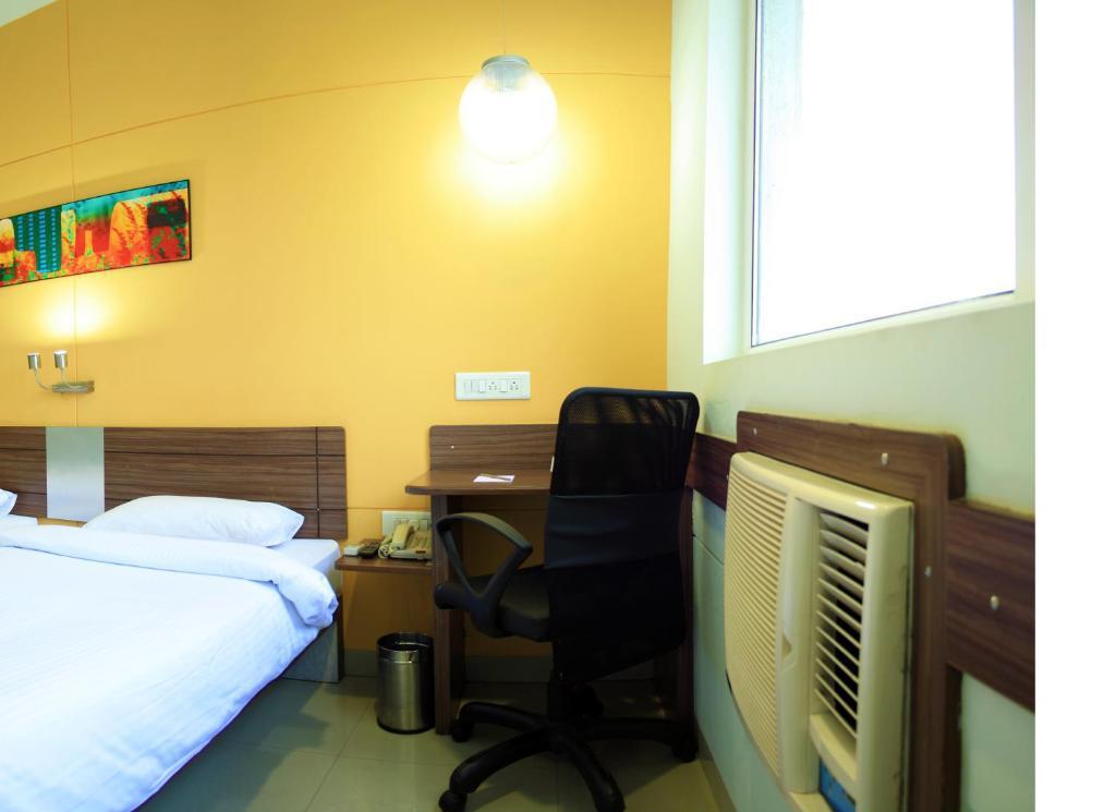 Hotel Manesar Γκουργκάον Δωμάτιο φωτογραφία